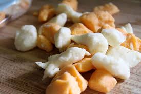 Yellow and white cheese curds
